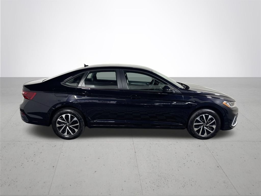 New 2026 Deep Black Pearl Volkswagen 1.5T S image 5