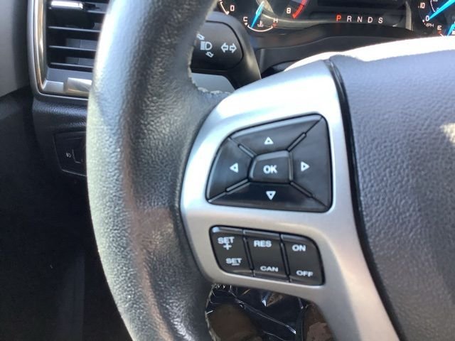 Used 2020 Magnetic Ford XLT image 18