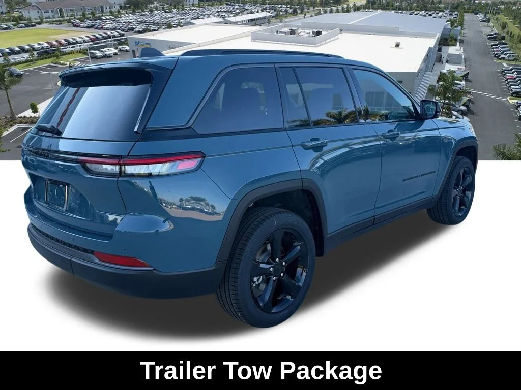 New 2026 Steel Blue Exterior Paint Jeep Limited image 4