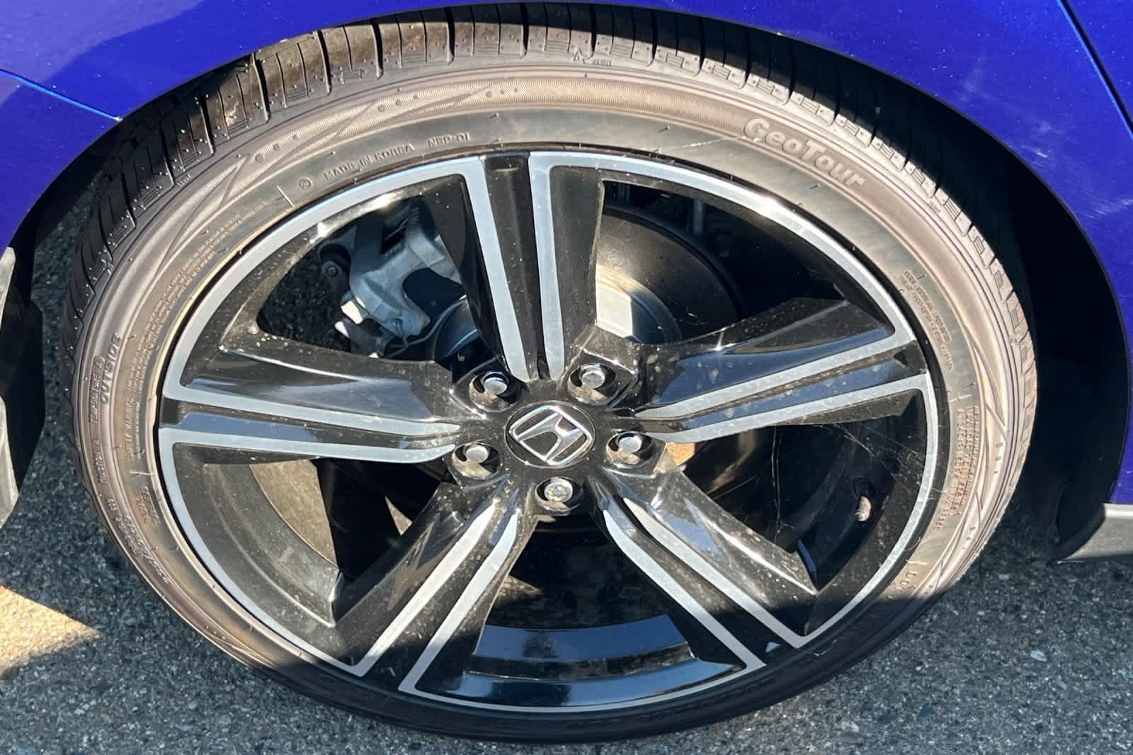 Used 2023  Honda  image 14