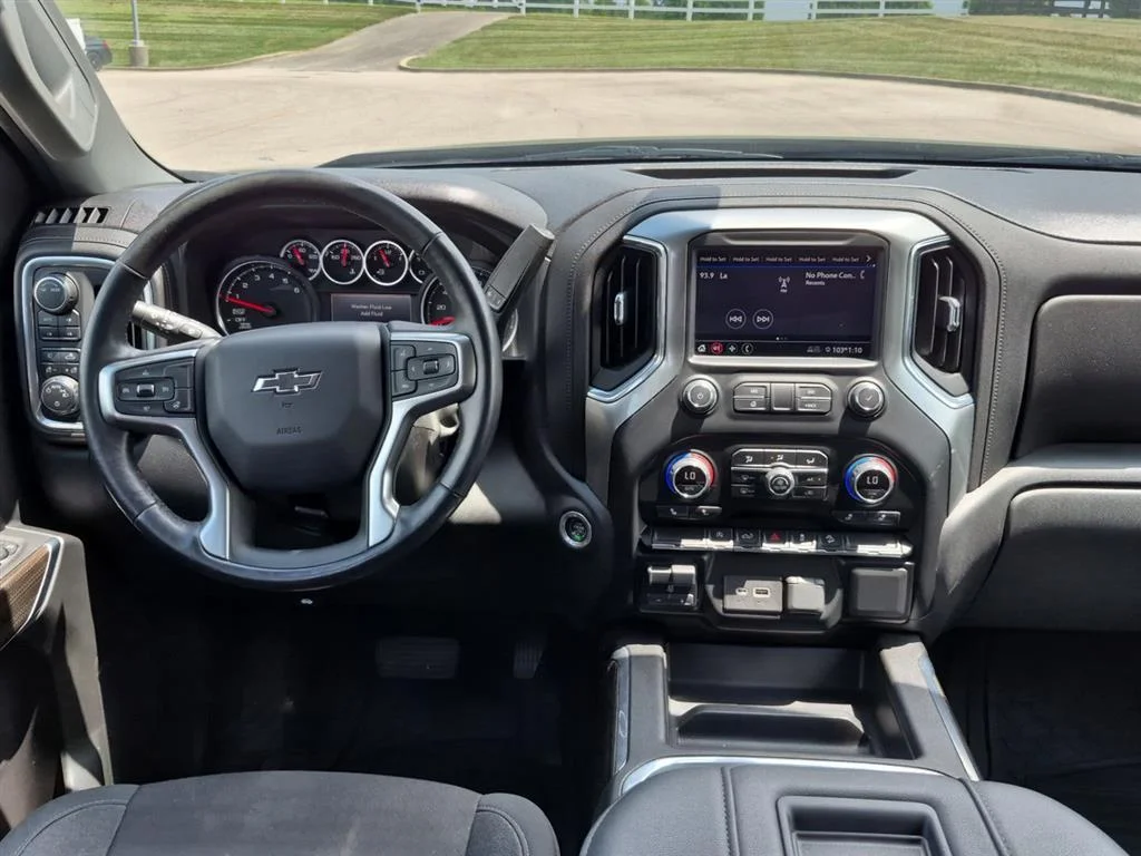 Used 2021 Shadow Gray Metallic Chevrolet LT Trail Boss image 10