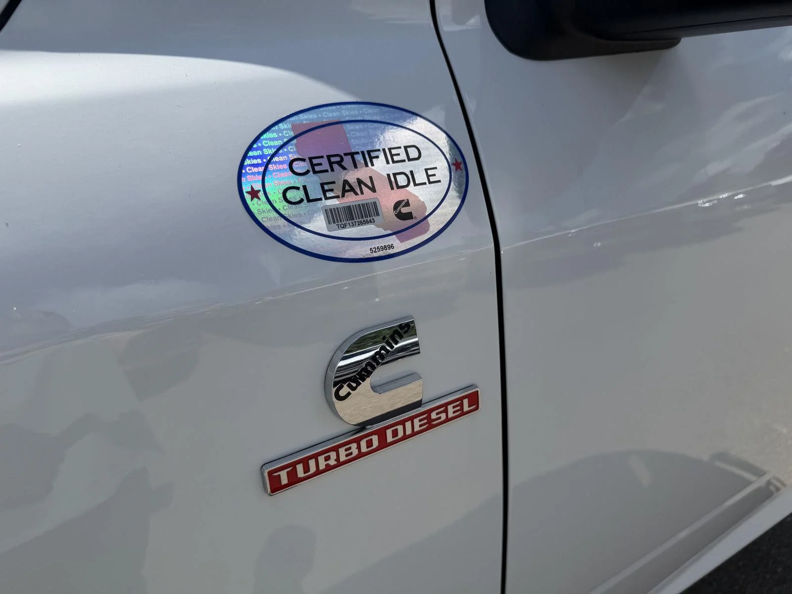 New 2026 Bright White Clear-Coat Exterior Paint RAM Tradesman image 21