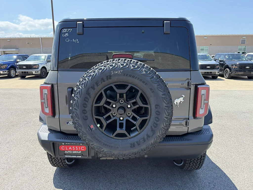 New 2026 Marsh Gray Ford Badlands® image 4