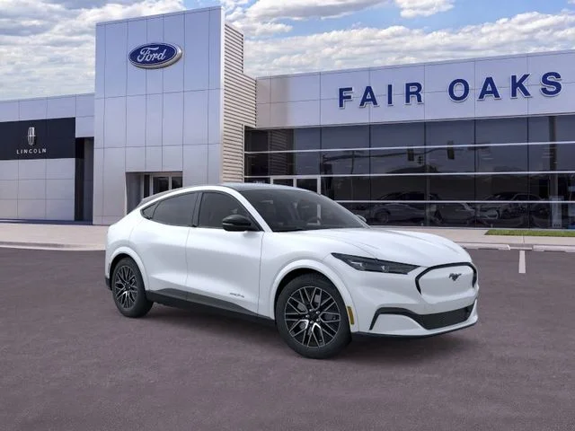 New 2026 Star White Metallic Tri-coat Ford Premium image 7