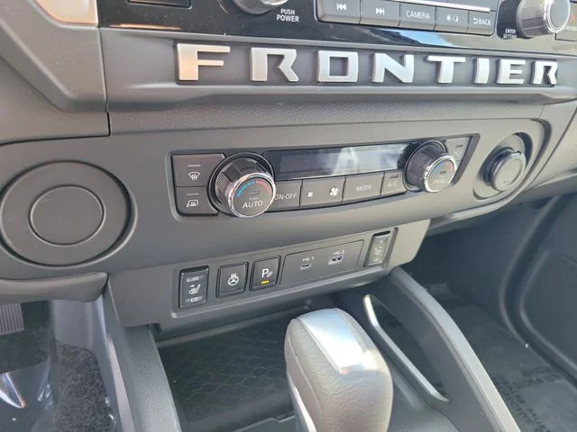 New 2026 Bluestone Pearl Nissan Crew Cab SV image 17