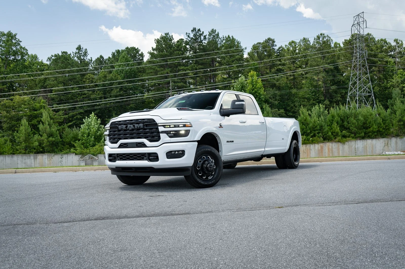 2026 RAM 3500 Limited 4X4 Crew Cab LWB's photo