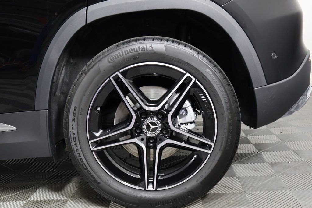 New 2026 Night Black Mercedes-Benz GLA 250 image 10