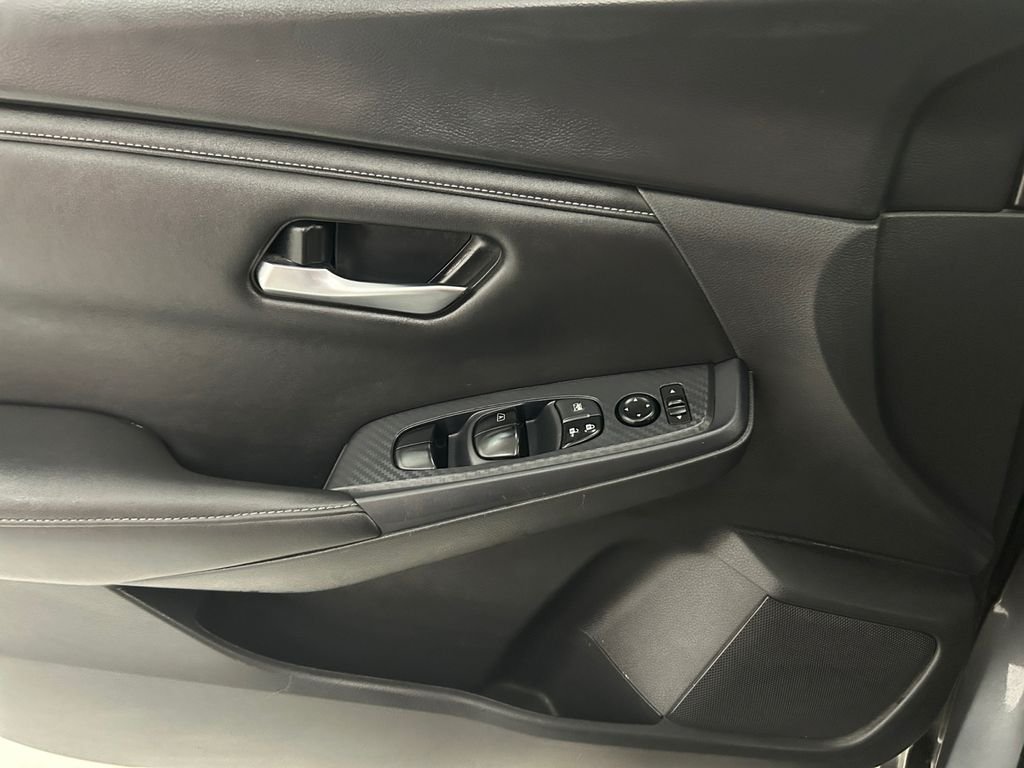 Used 2023 Gray Nissan SV image 12