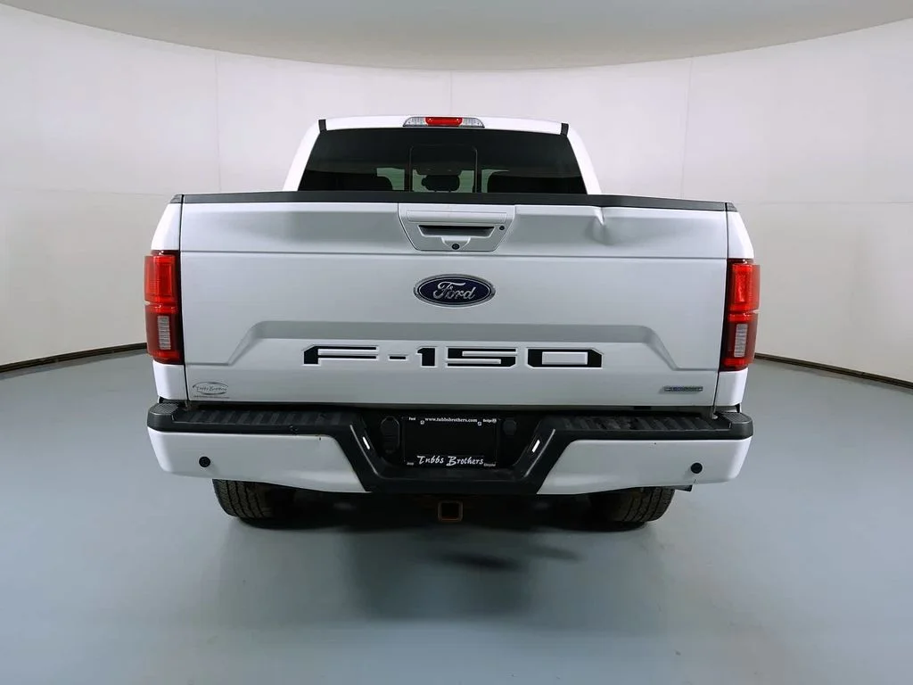 Used 2019 White Ford Lariat image 4