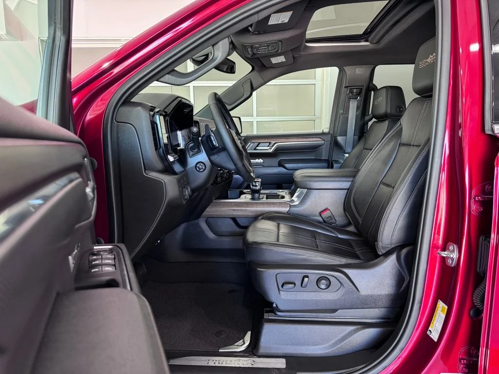 2023 Chevrolet Silverado 1500 High Country - Photo 11