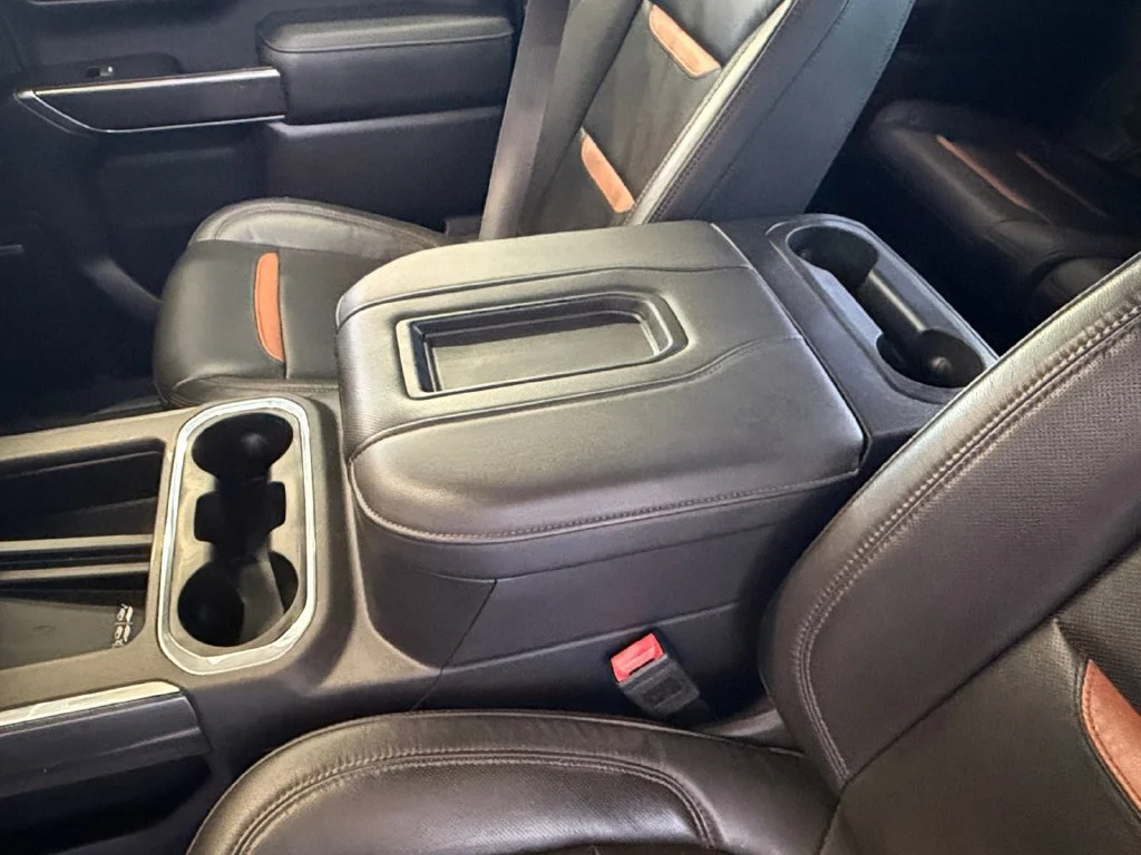 Used 2019 SUMMIT WHITE GMC AT4 image 12