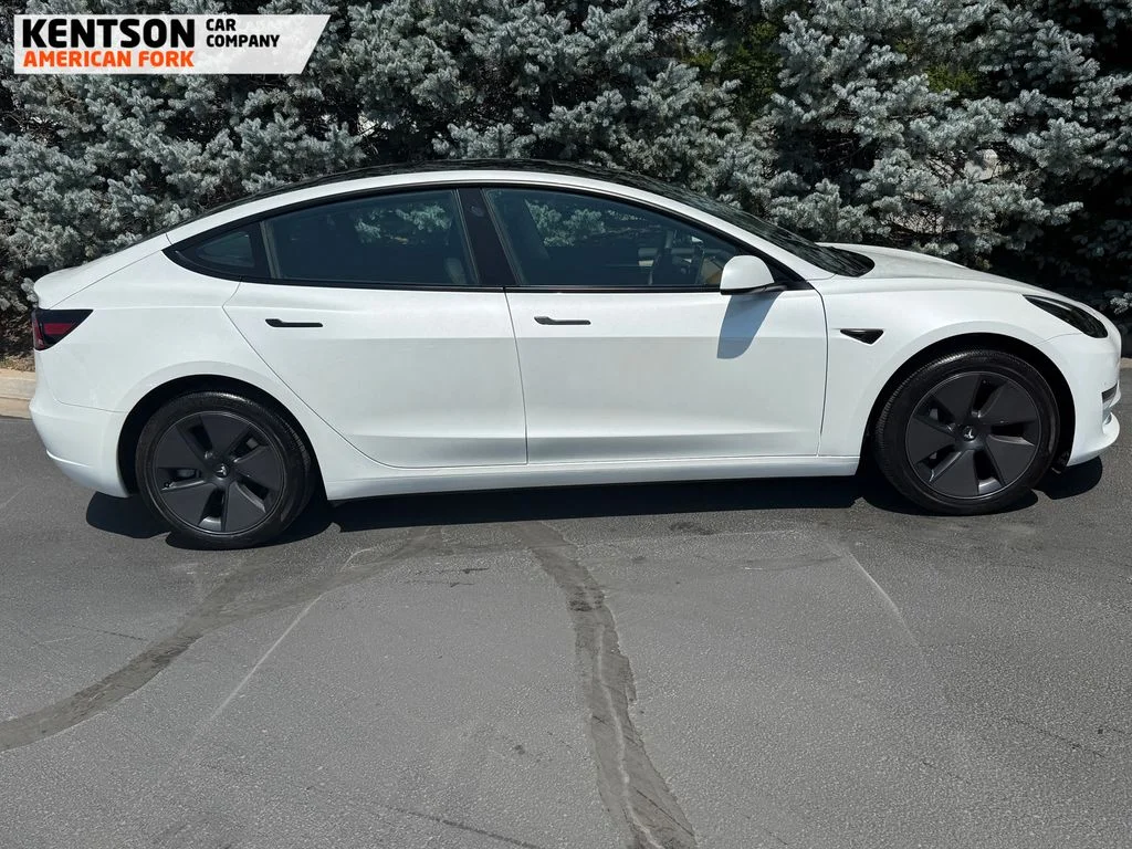 Used 2023 White Tesla Long Range image 10