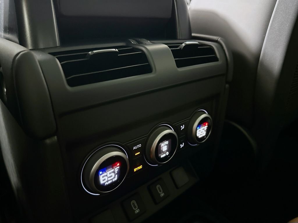 2026 Land Rover Defender S - Photo 27