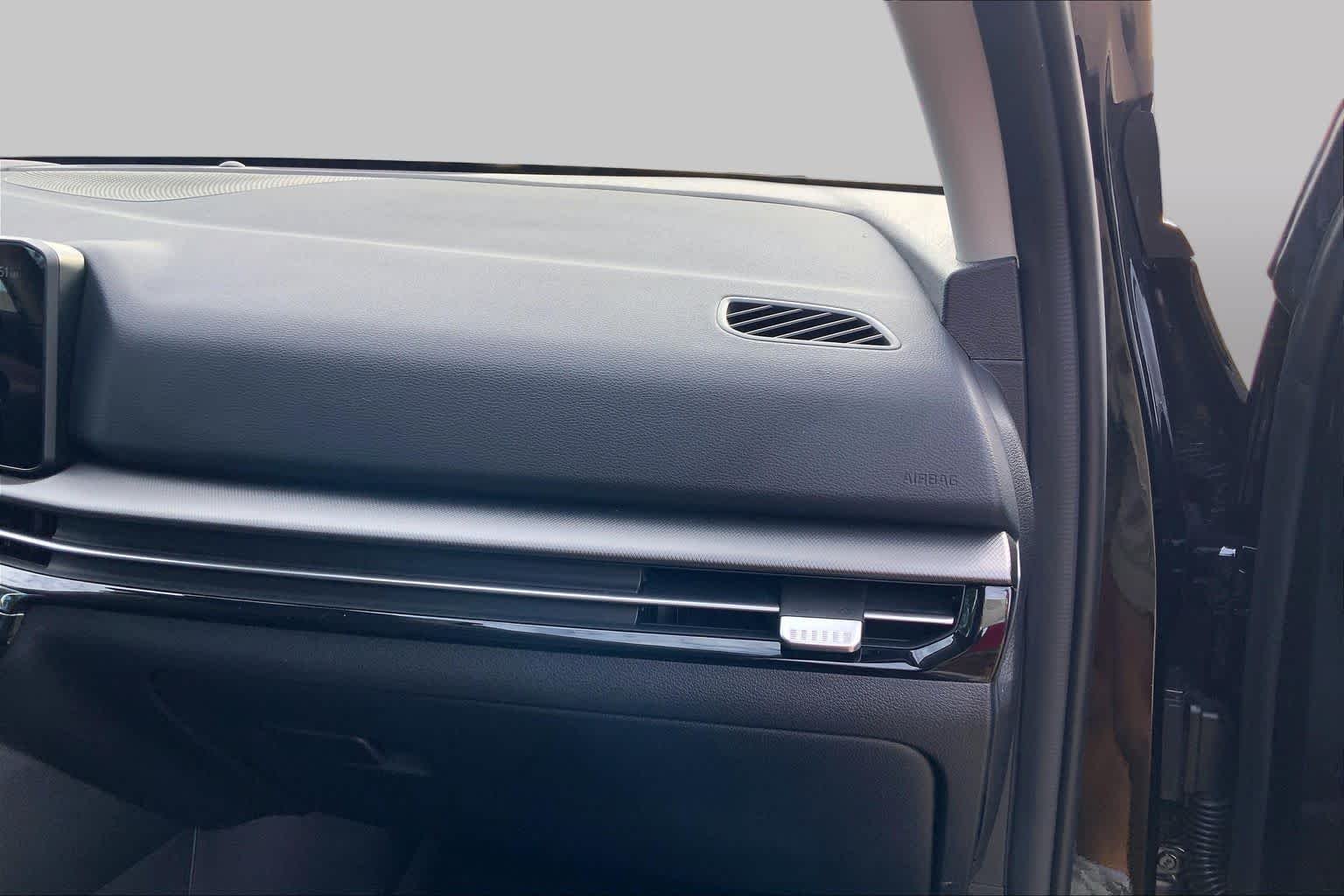 Used 2026 Ebony Black Kia LX image 19