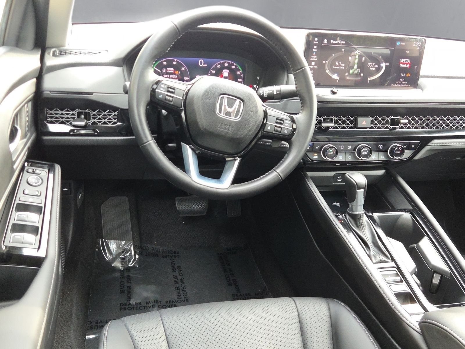 Used 2024  Honda Touring image 3