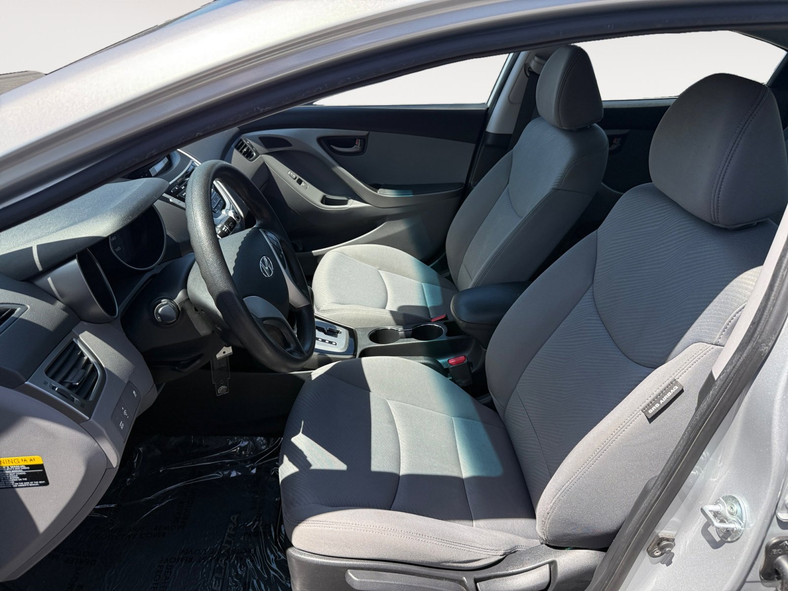 Used 2012 Shimmering Silver Metallic Hyundai GLS image 10