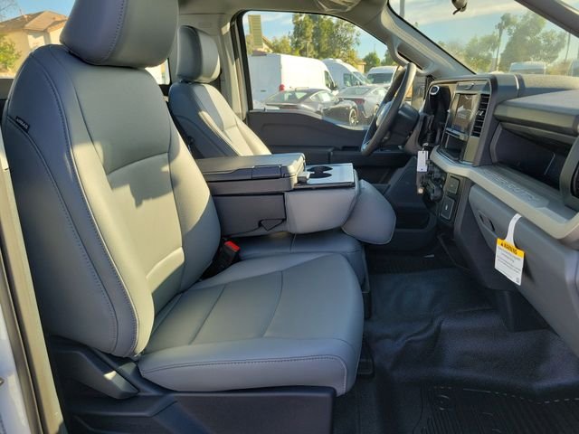 2025 Ford F-350 Super Duty XL - Photo 16