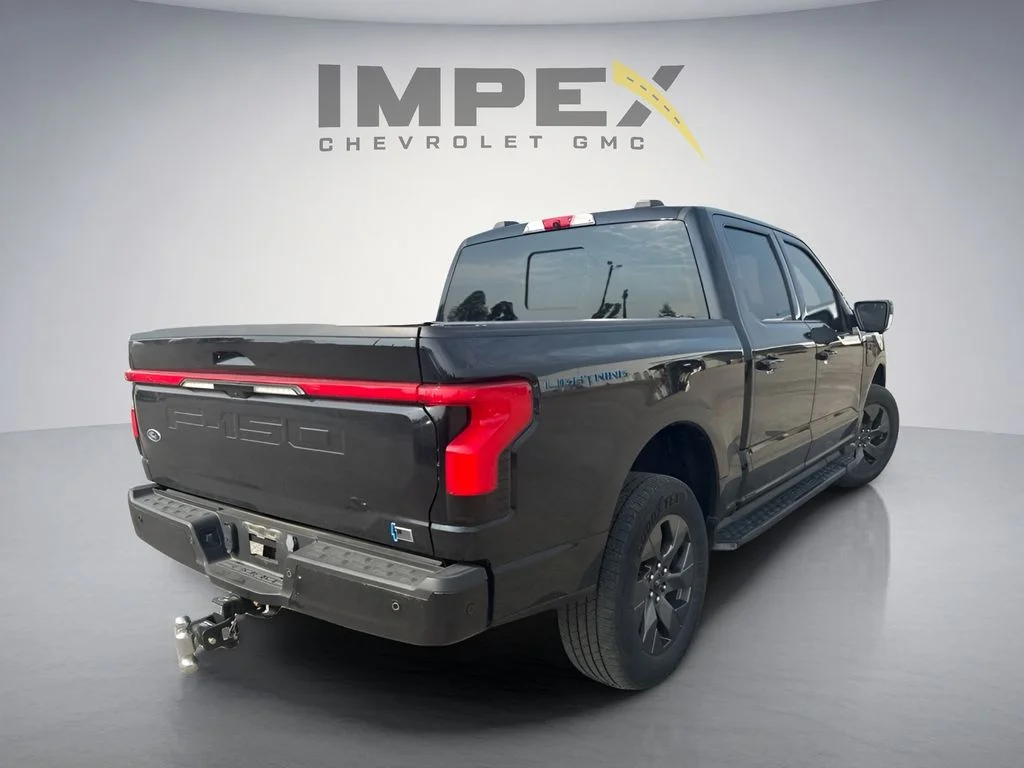 Used 2023 Black Ford Lariat image 5