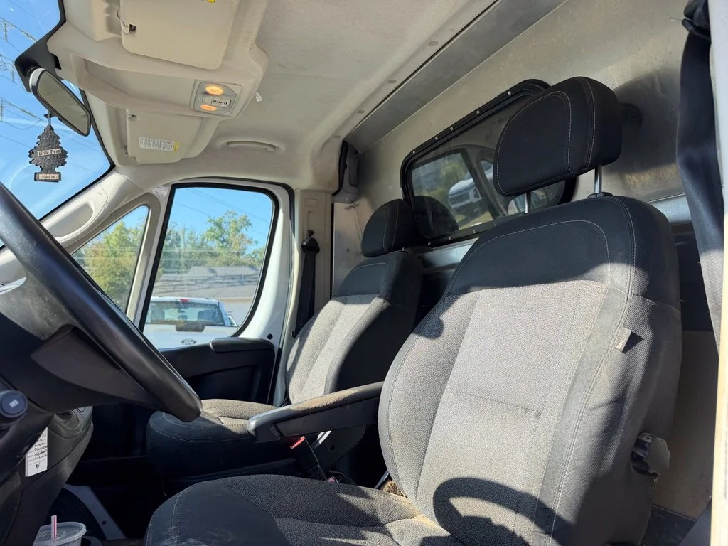 Used 2019 White Ram High Roof image 25
