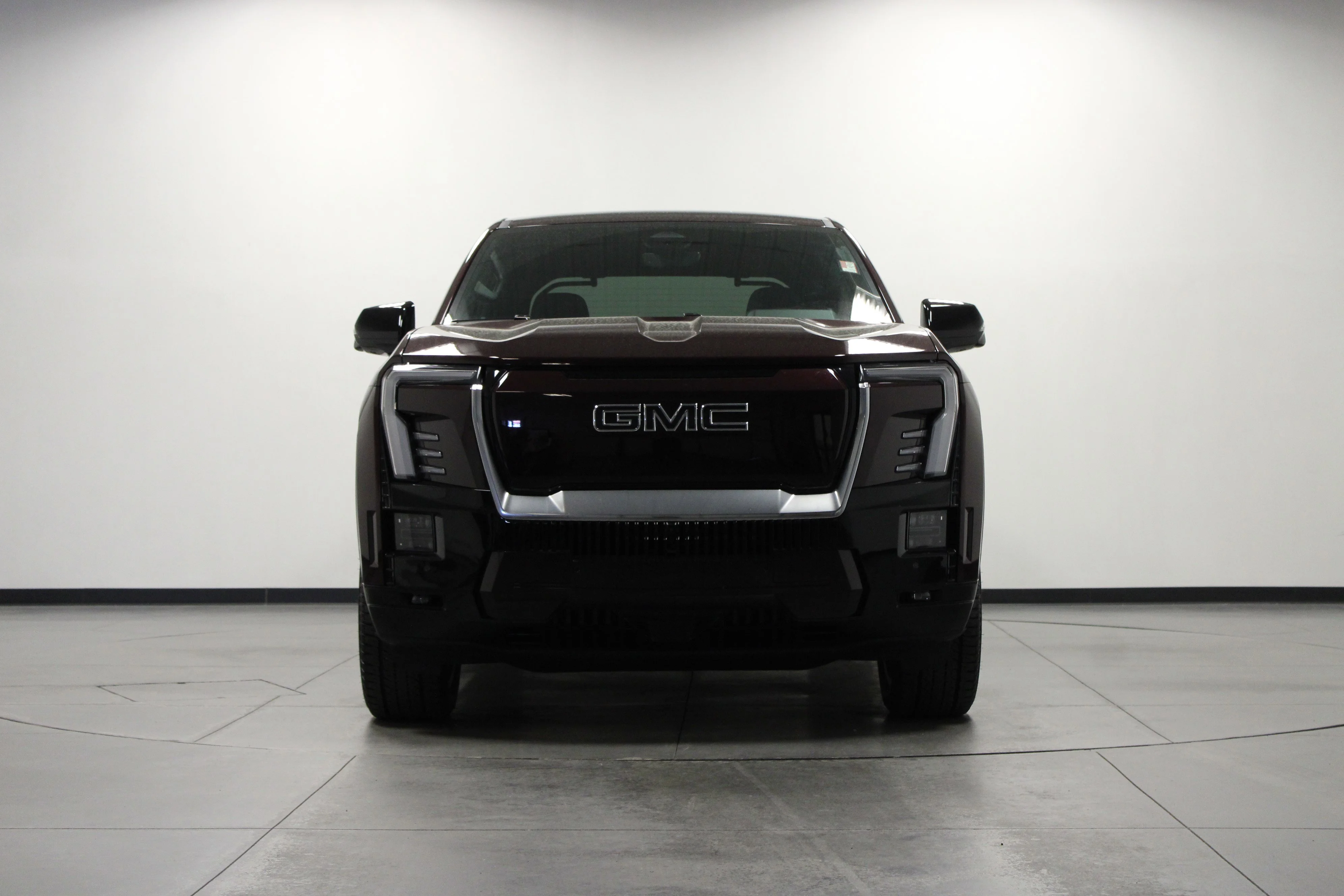 Used 2025 Dark Ember Tintcoat GMC Extended Range Denali image 9
