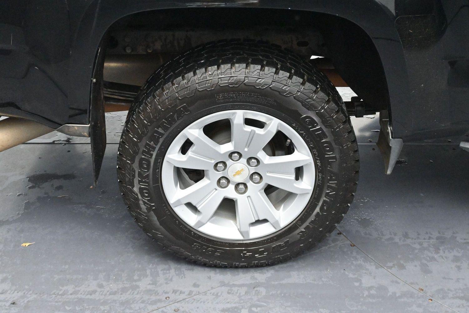 Used 2016 Black Chevrolet 2WD LT image 33
