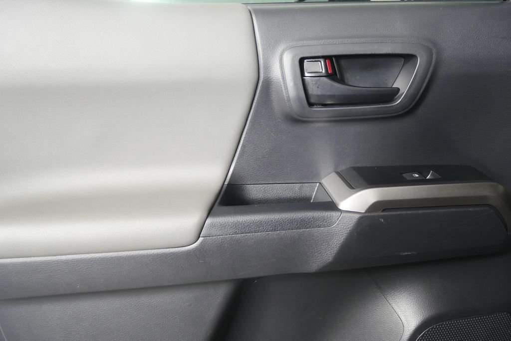 Used 2022 Magnetic Gray Metallic Toyota SR5 image 14