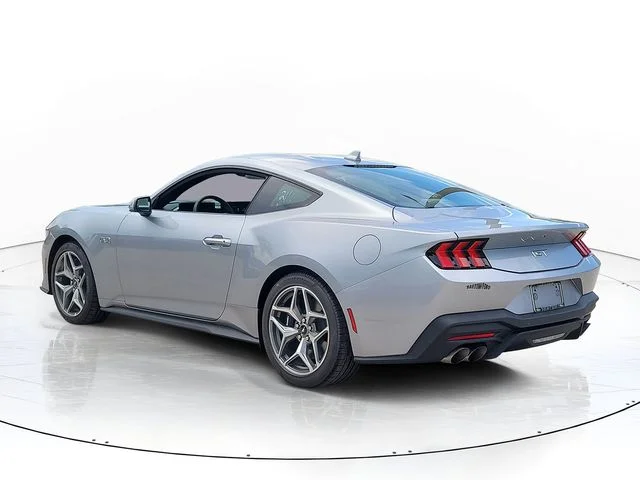 New 2026 Silver Metallic Ford GT image 7