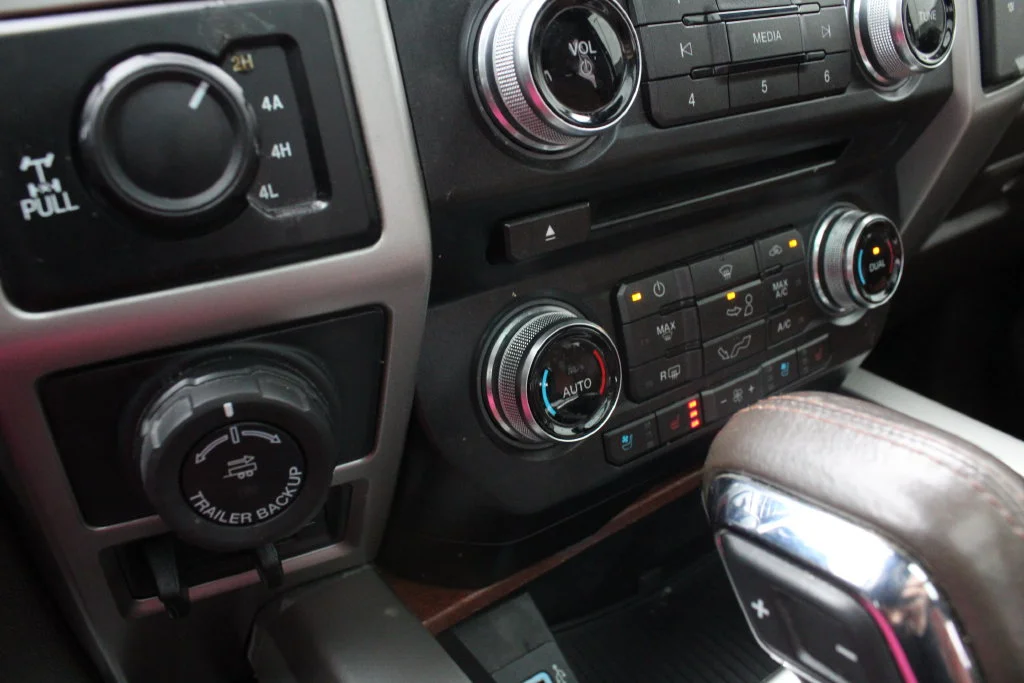 Used 2018 White Ford King Ranch image 17