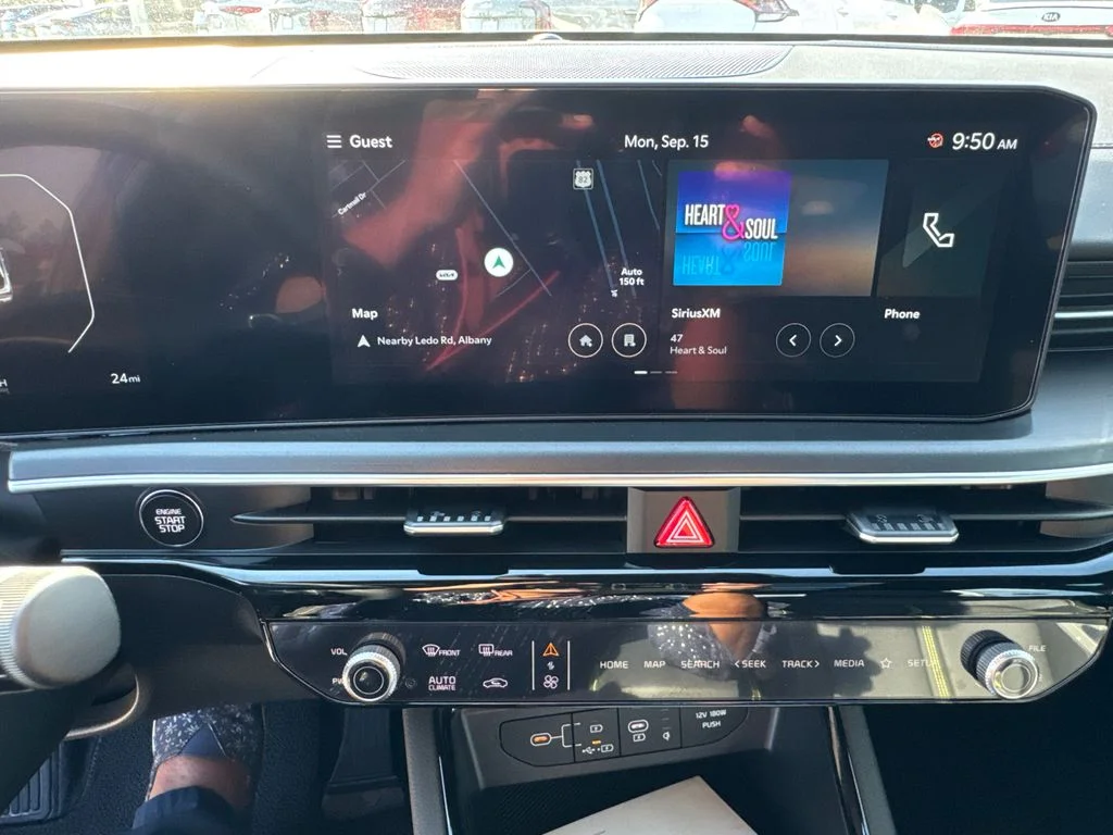 2026 Kia K5 GT - Photo 28