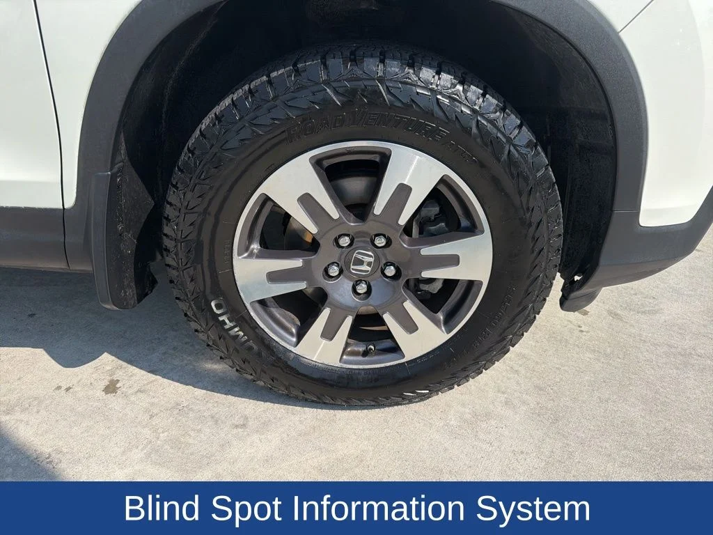 Certified Used 2019 White Diamond Pearl Honda RTL-E image 10