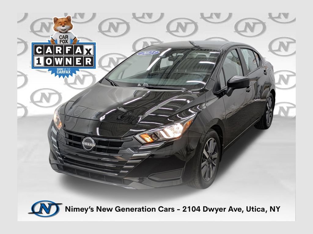 2023 Nissan Versa 1.6 S CVT's photo