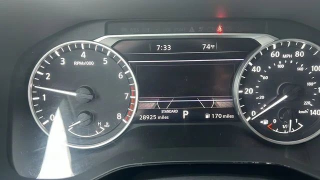 Used 2022 Brown Nissan SL image 20