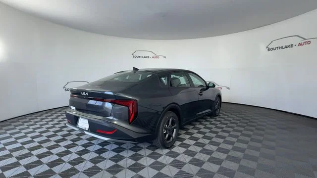 New 2026 Gray Kia LXS image 8
