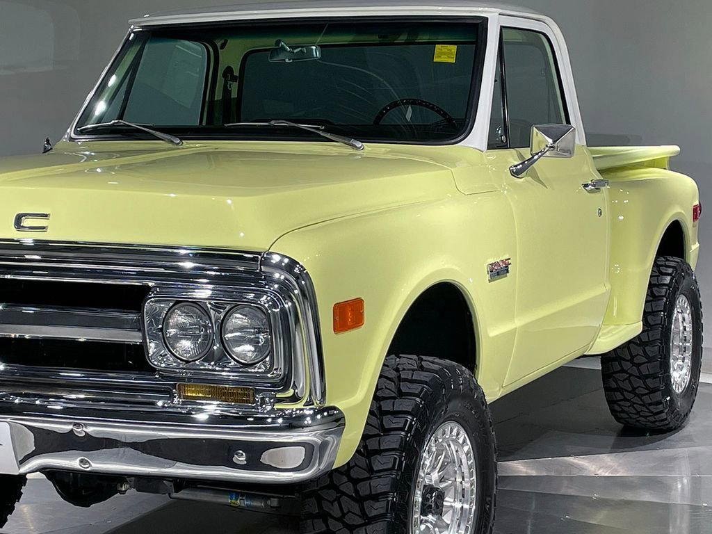Used 1972 Yellow GMC  image 16