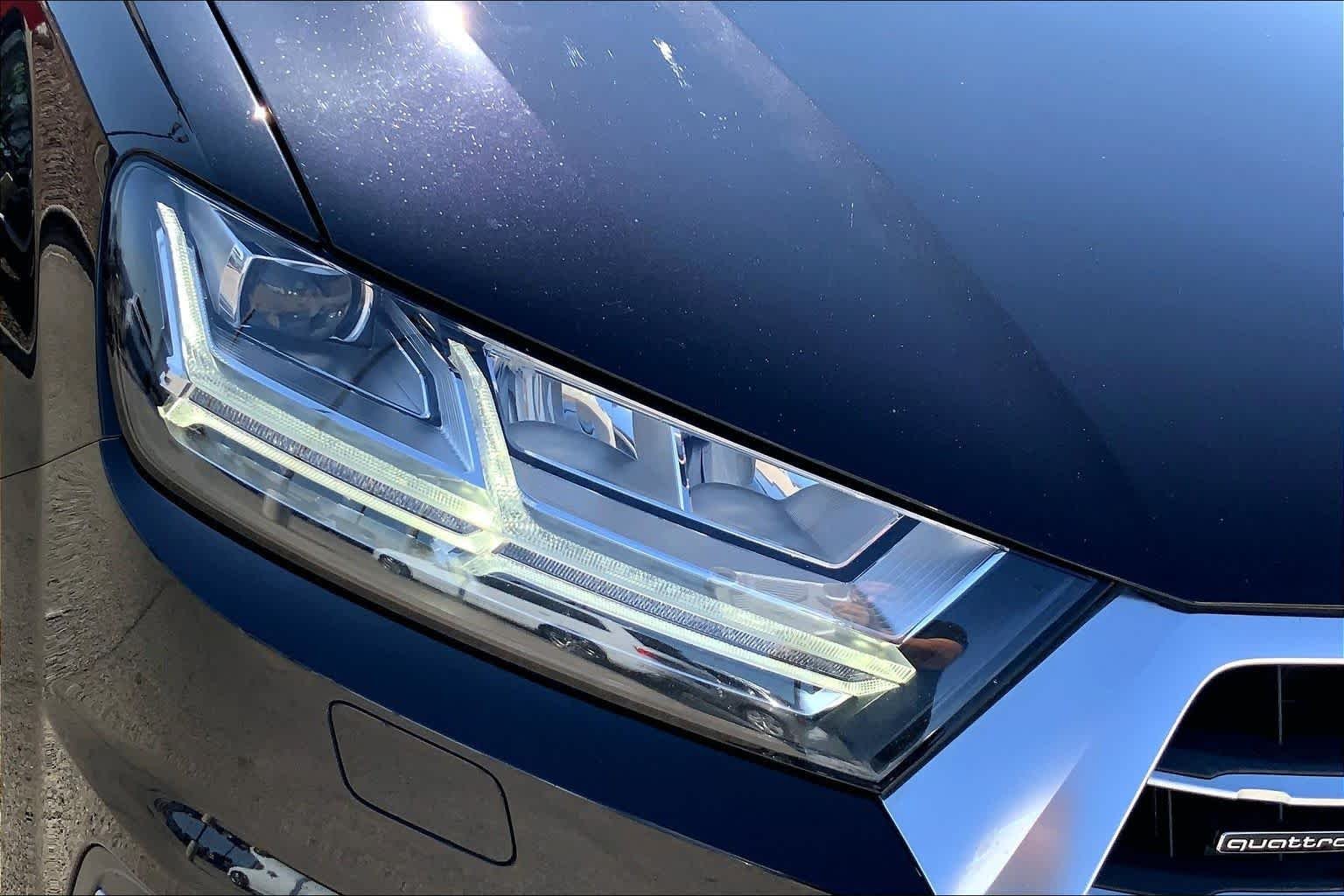 Used 2019 Orca Black Metallic Audi Premium Plus image 28