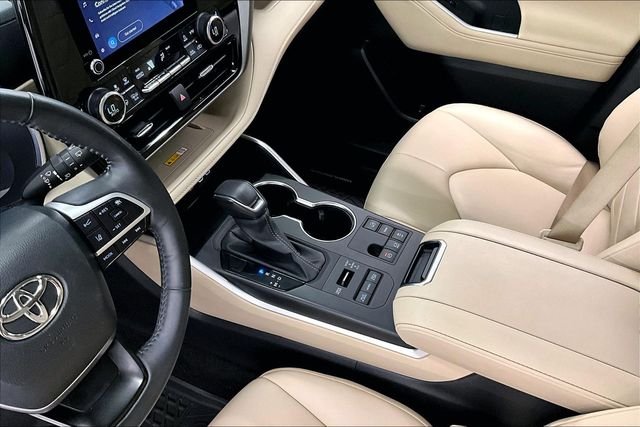 2024 Toyota Highlander XLE - Photo 17