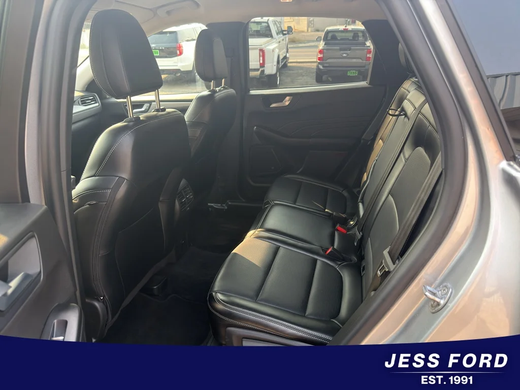2024 Ford Escape Platinum - Photo 11