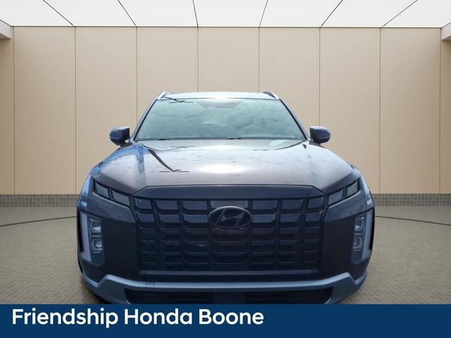 Used 2025 Red Hyundai SEL image 4
