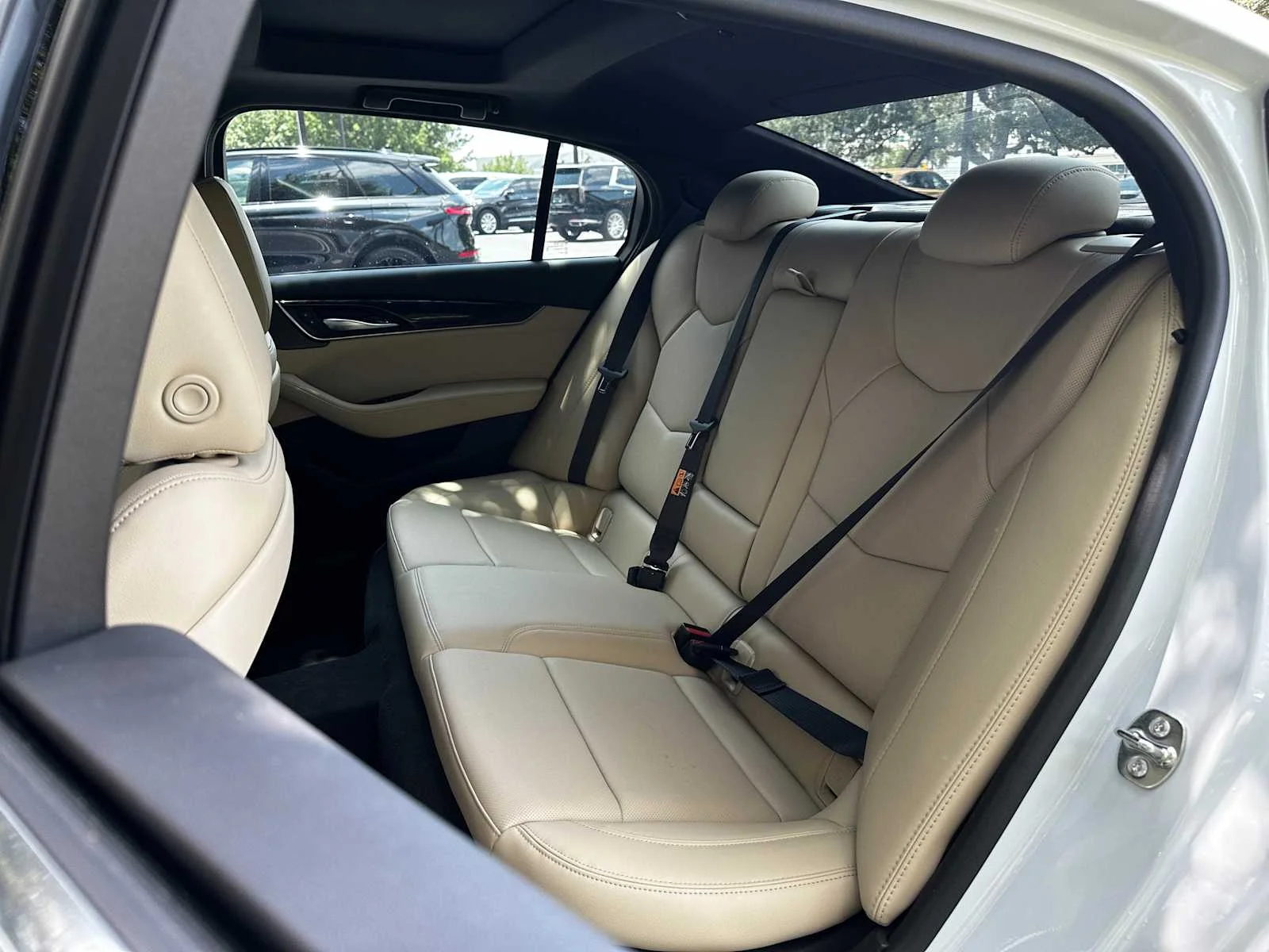 Certified Used 2026 Vibrant White Tricoat Cadillac Premium Luxury image 22