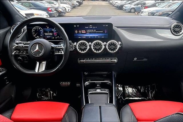 Certified Used 2024 White Mercedes-Benz GLA 250 image 12