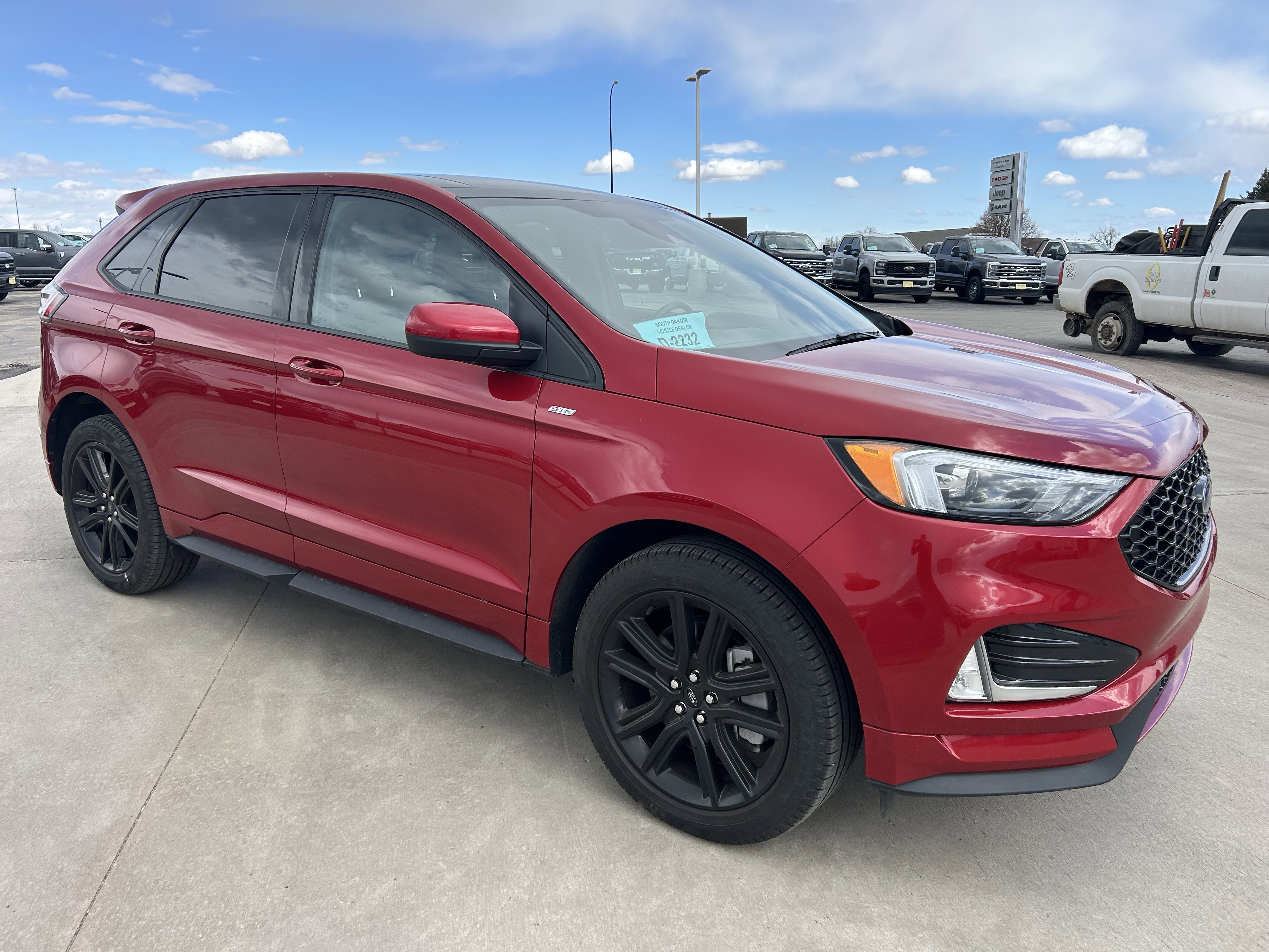 Used 2023 Red Ford ST-Line image 3