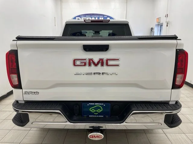 Certified Used 2024 White GMC  image 22
