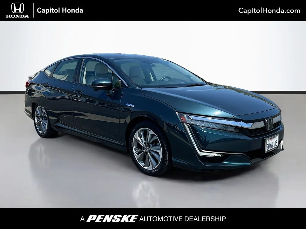 2020 Honda Clarity Touring Plug-In Hybrid's photo