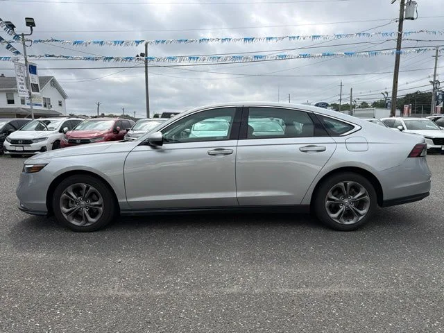 Used 2024 Solar Silver Metallic Honda EX image 8