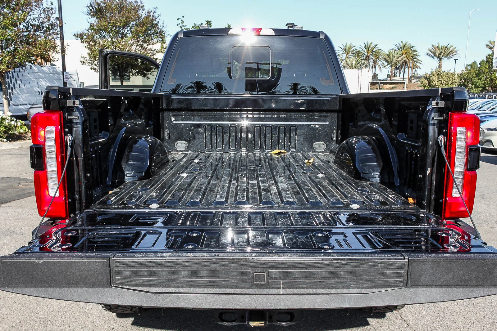 New 2025 Agate Black Metallic Ford F-350® King Ranch® image 27