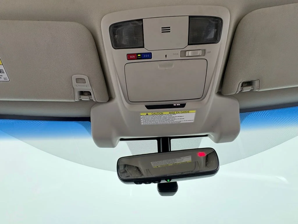 Used 2018 Gray Subaru 2.5i image 21