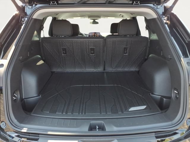 New 2026 Black Chevrolet 2LT image 18