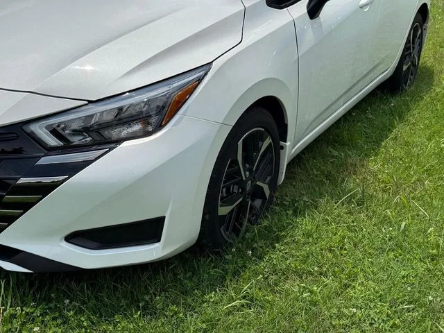 Used 2025 White Nissan 1.6 SR image 4