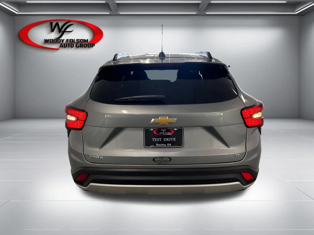 New 2026 Sterling Gray Metallic Chevrolet LT image 7