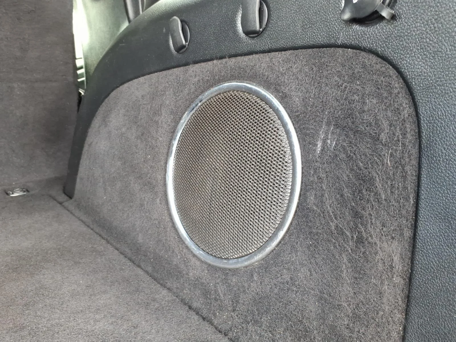 Used 2020 Bright White Clearcoat Jeep Altitude image 18